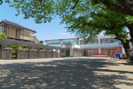Meetrii 幼稚園の先生になりたい人の求人情報チャンネル